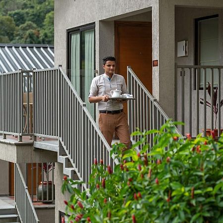 Niraamaya Retreats Samroha Athirappilly Kültér fotó