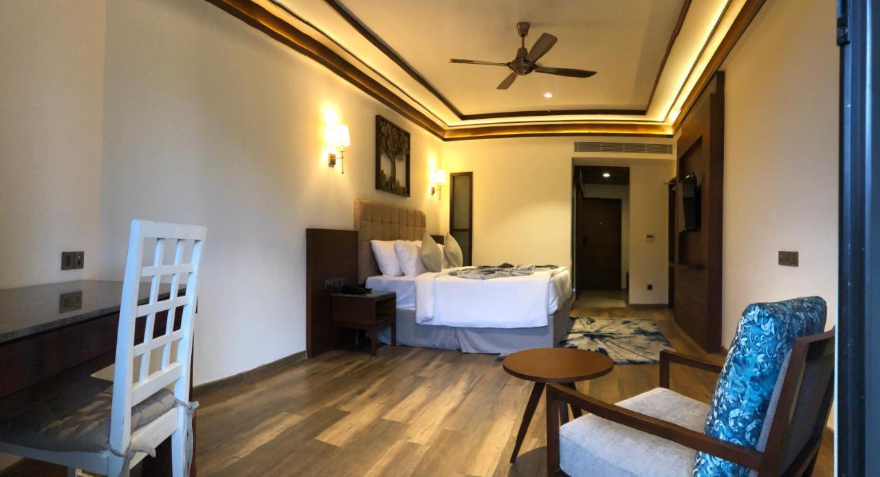Niraamaya Retreats Samroha Athirappilly Kültér fotó